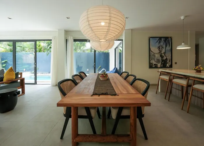 Villa Cora Walk To Double Six Seminyak